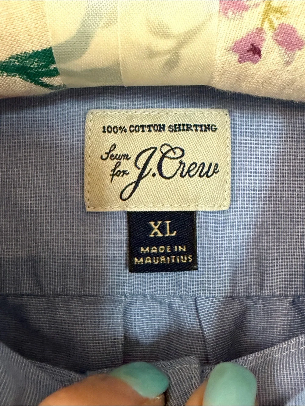 J. Crew Men’s XL Slim Blue 100% Cotton Button Down Collared Oxford Shirt